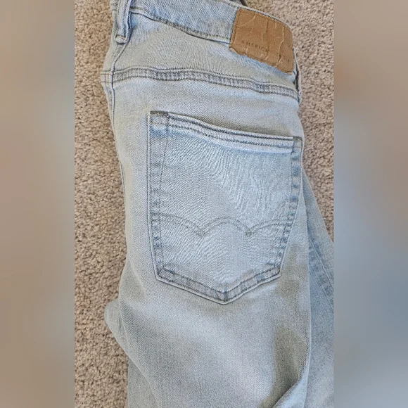 Set of 2 American Eagle Outfitters Light Blue Straight Leg Jeans - Picture 3 of 6